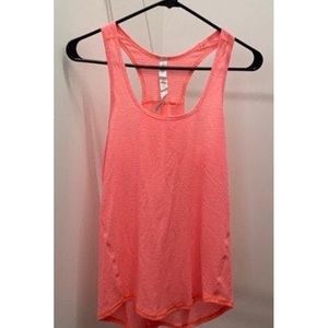 Lululemon workout top